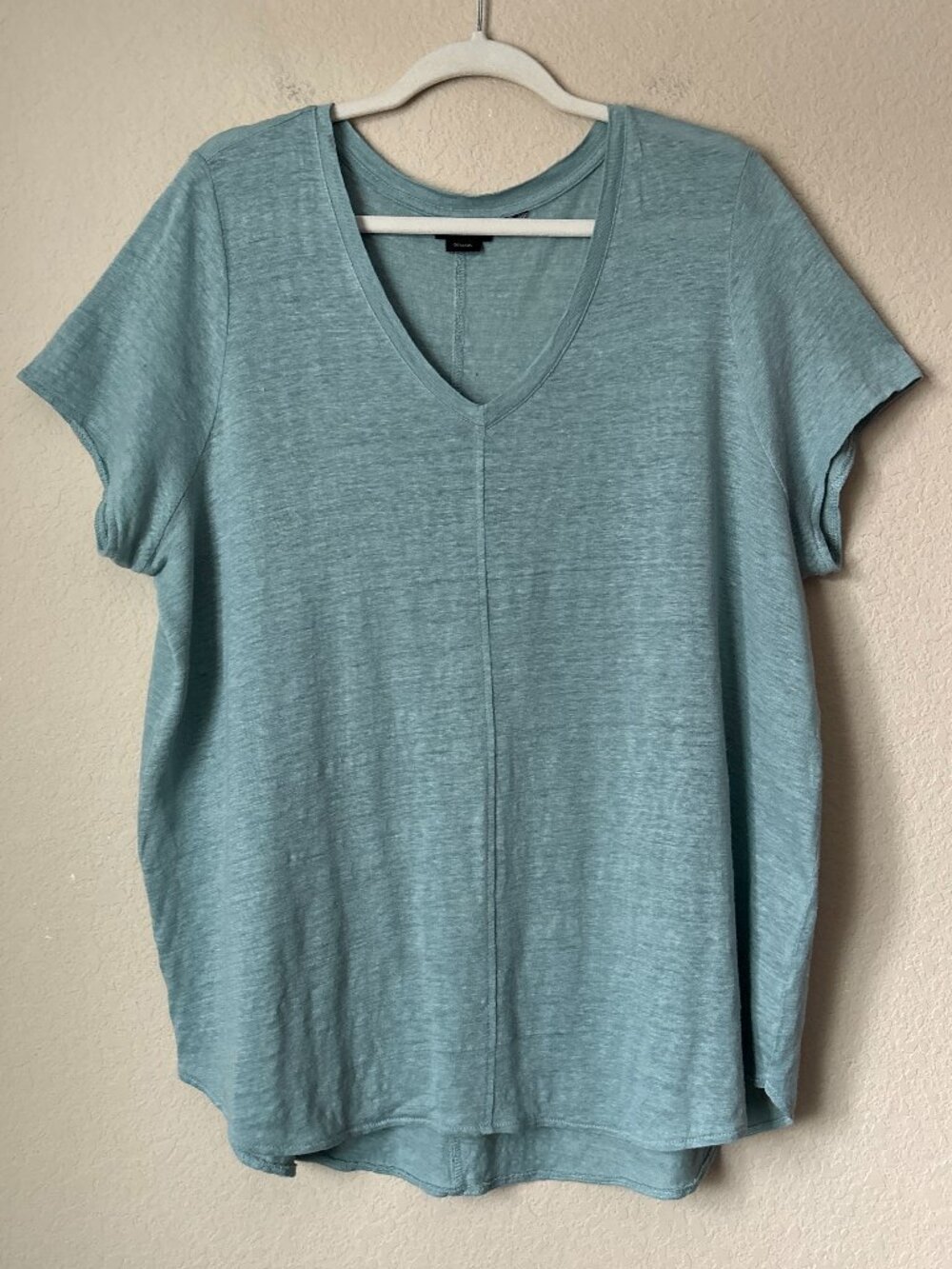Tahari 2X 100% Linen V-Neck Tee Shirt Minimalist Contemporary